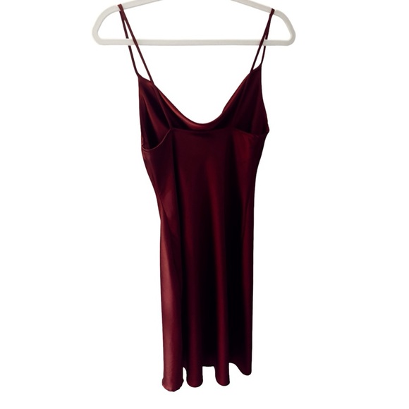Pitaya Maroon Mini Dress Size Small - Picture 2 of 5